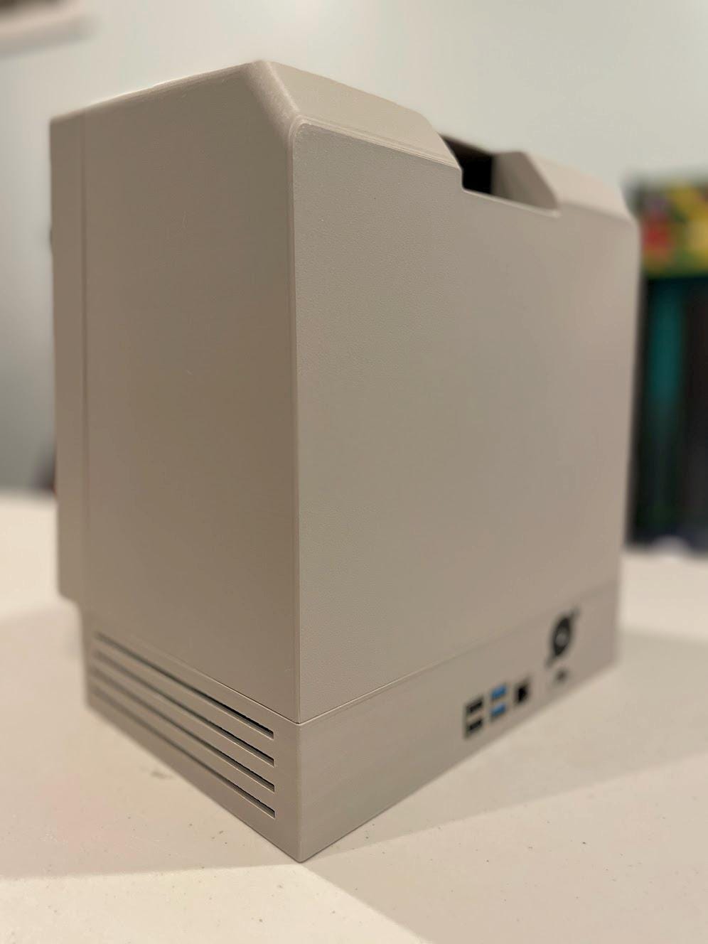 Macintosh Mini Super Cute II, 80% scale Macintosh case for Raspberry Pi 4 or Pi 5, uses 8-inch display (Classic, Plus, SE, SE/30) image 3