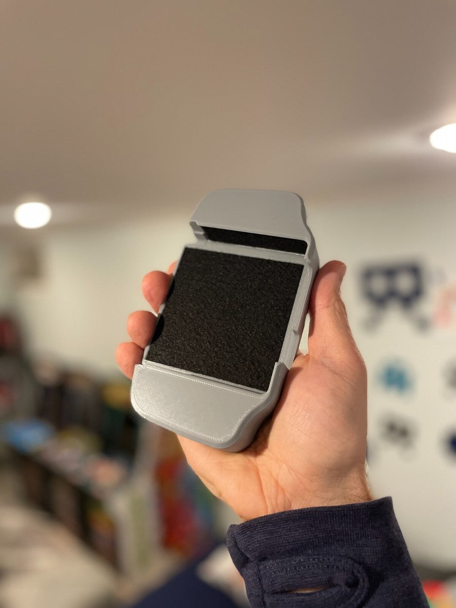 ANALOGUE POCKET CASE ADVANCE GRIP, CUSTOM DESIGNED, FELT-LINED PLAY-THROUGH CASE|294896008570