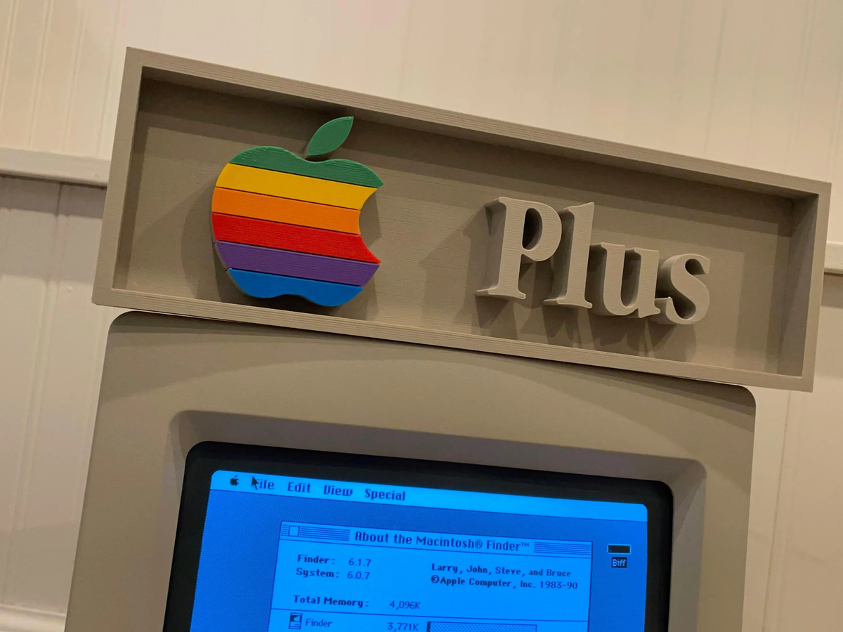 APPLE Macintosh Plus 3D printed placard, retro PC sign, multi-color|297170755789